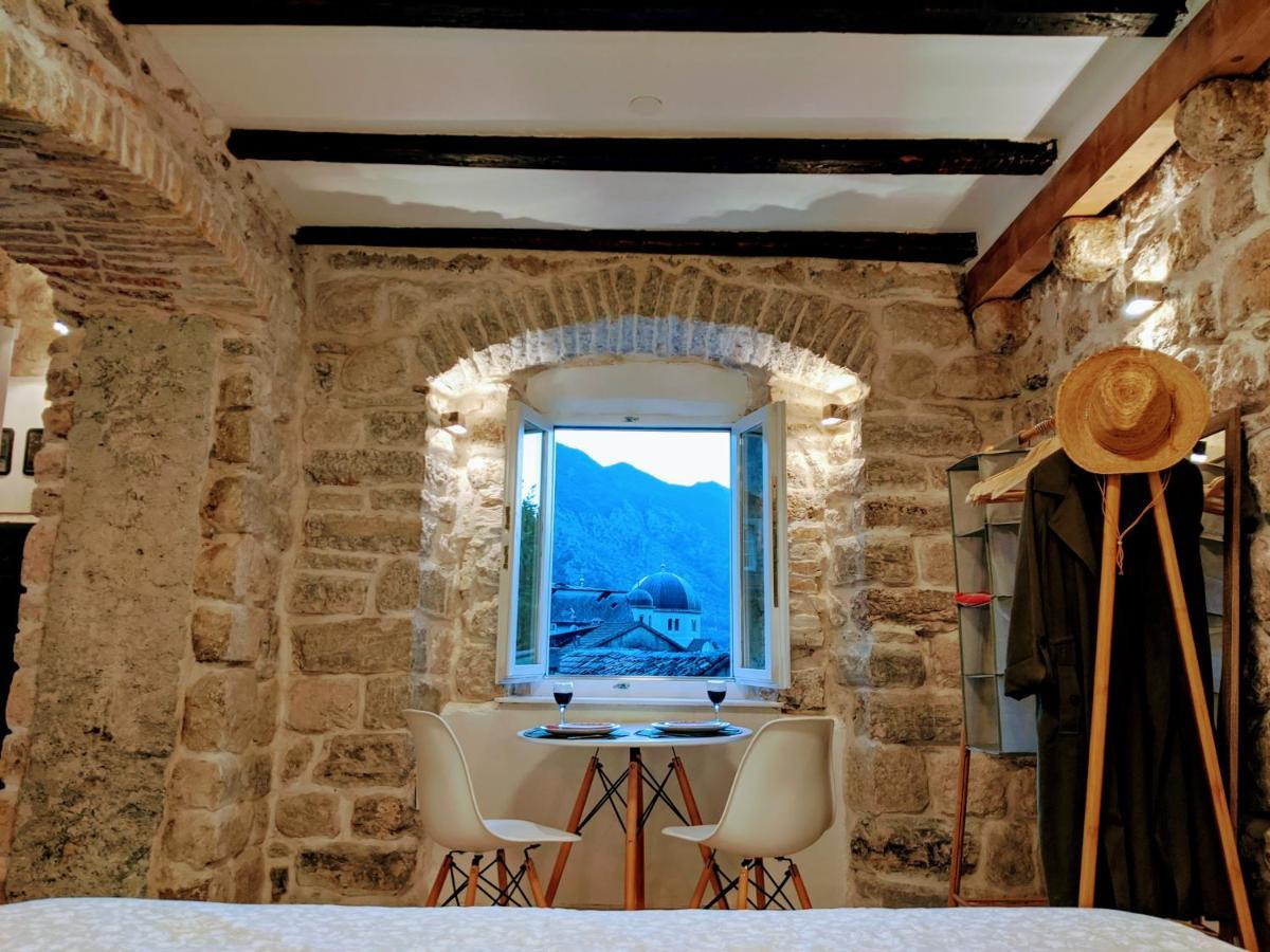 Romantic Rooftop View Hideaway- Old Town Nr 404 Apartment Kotor Bagian luar foto