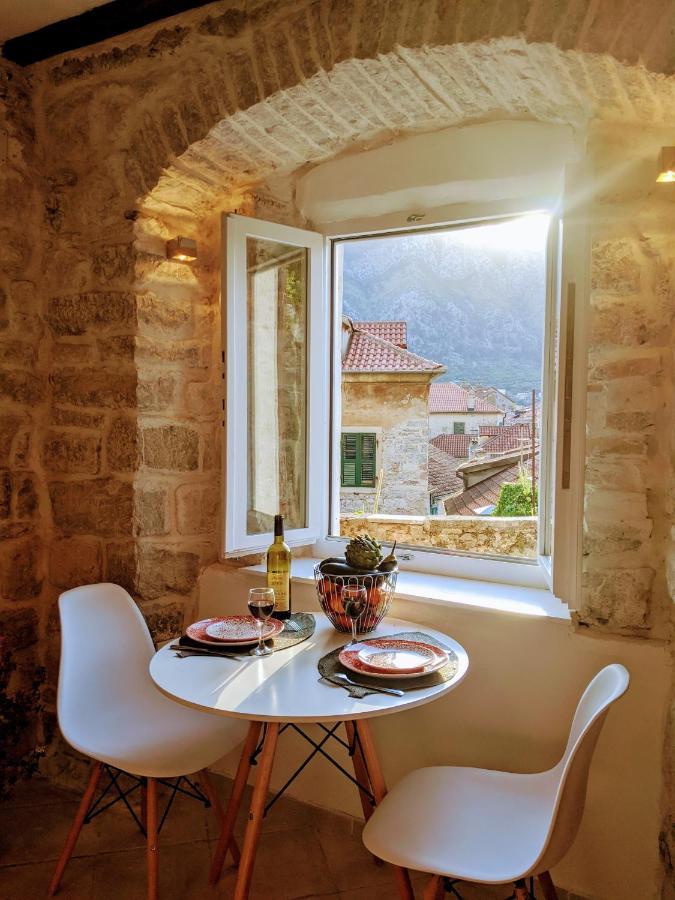 Romantic Rooftop View Hideaway- Old Town Nr 404 Apartment Kotor Bagian luar foto