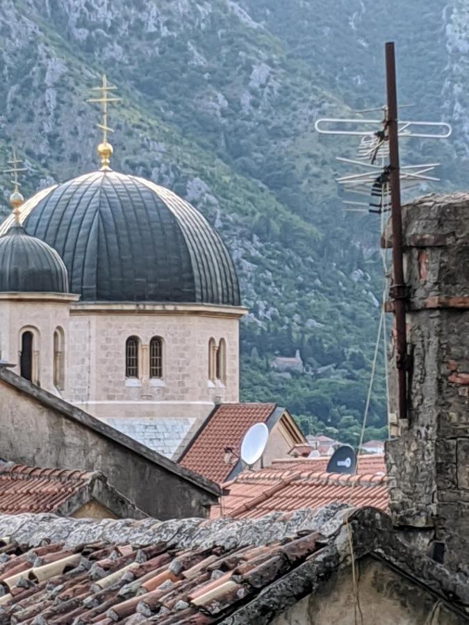 Romantic Rooftop View Hideaway- Old Town Nr 404 Apartment Kotor Bagian luar foto